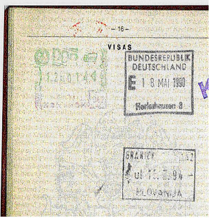 Sichtvermerke der DDR und der BRD in dem ersten der drei Diplomatenpässe (à1 |à2)des Premierministers der PRINCIPALITY OF SEALAND Johannes W. F. Seiger